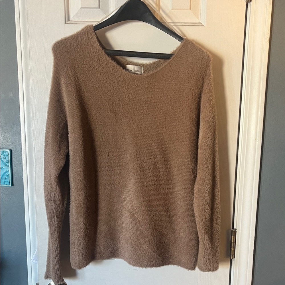 Elegant Tan Crew Neck Sweater